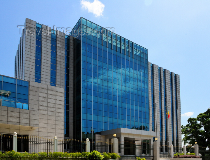 congo98: Brazzaville, Congo: glass and stone facade of the Ministry for Justice and Human rights - Rue Lucien Fournier - photo by M.Torres - (c) Travel-Images.com - Stock Photography agency - Image Bank