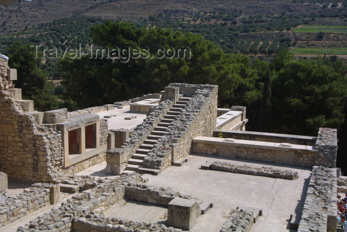 crete102: Crete, Greece - Knossos palace (Heraklion prefecture): Minoan ruins (photo by A.Stepanenko) - (c) Travel-Images.com - Stock Photography agency - Image Bank