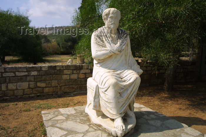 crete93: Crete, Greece - Gortys / Gortis / Gortyn (Heraklion prefecture): Roman statue of the Emperor Antoninus Pius - marble statue (photo by A.Stepanenko) - (c) Travel-Images.com - Stock Photography agency - Image Bank