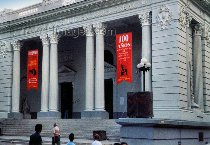 cuba16: Cuba - Santiago: Emilio Bacardi Moreau museum (photo by M.Torres) - (c) Travel-Images.com - Stock Photography agency - Image Bank