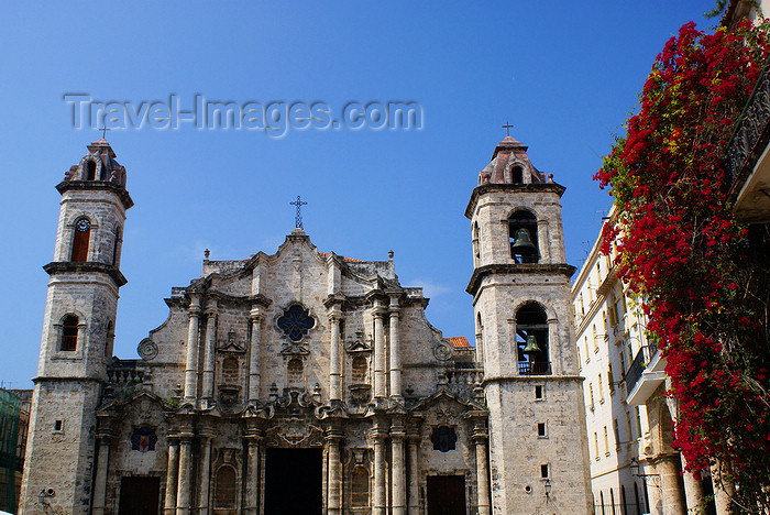 cuba18: Havana, Cuba: Cathedral of San Cristobal de la Habana - Unesco world heritage site - photo by  A.Ferrari - (c) Travel-Images.com - Stock Photography agency - Image Bank