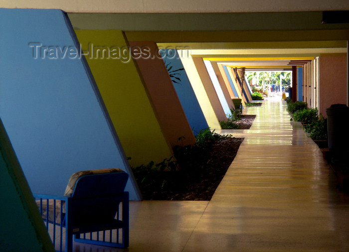 cuba44: Cuba - Guardalavaca - outdoor hallway at a resort - photo by G.Friedman - (c) Travel-Images.com - Stock Photography agency - Image Bank