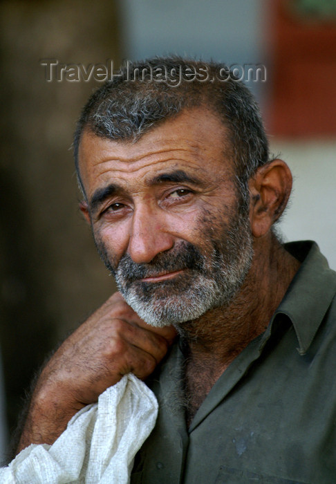 cuba68: Cuba - Holguín - George Cloony - the face of a hard life - photo by G.Friedman - (c) Travel-Images.com - Stock Photography agency - Image Bank