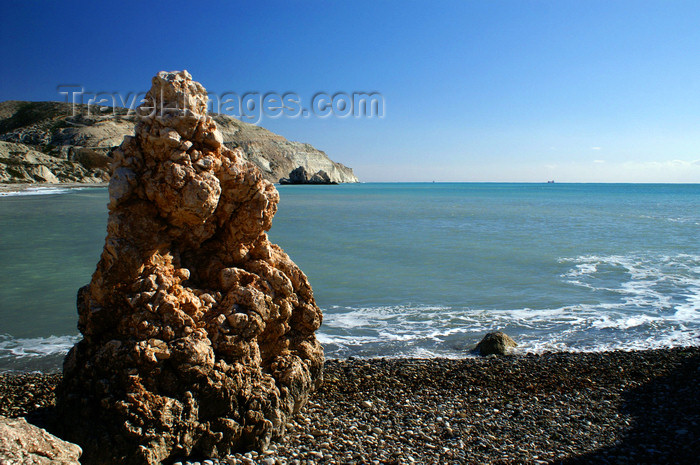 cyprus119: Petra Tou Romiou - Paphos district, Cyprus: rock column - photo by A.Ferrari - (c) Travel-Images.com - Stock Photography agency - Image Bank