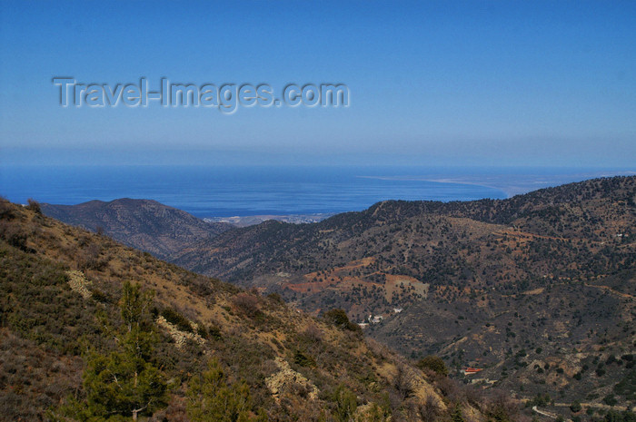 cyprus127: Troodos mountains - Nicosia district, Cyprus: view over the northern coast from the Troodos mountains - photo by A.Ferrari - (c) Travel-Images.com - Stock Photography agency - Image Bank