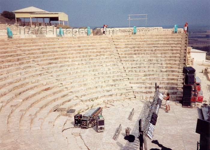 cyprus17: Cyprus - Kourion - Limassol district: getting ready for the show - the theatre - photo by Miguel Torres - (c) Travel-Images.com - Stock Photography agency - Image Bank