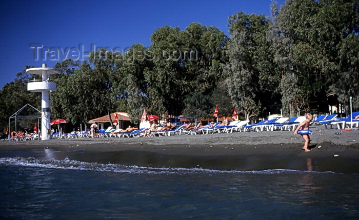 cyprus35: Cyprus  - Limassol - beach - dark sand - photo by Tony Brown - (c) Travel-Images.com - Stock Photography agency - Image Bank