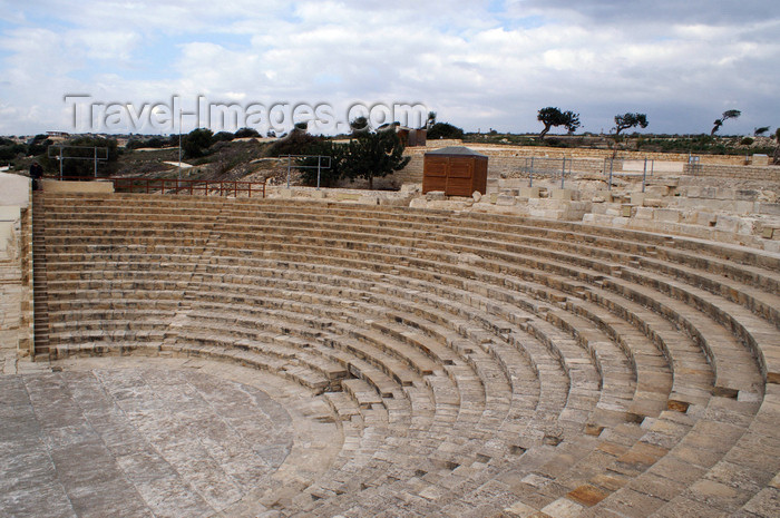 cyprus62: Kourion - Limassol district, Cyprus: the theatre - photo by A.Ferrari - (c) Travel-Images.com - Stock Photography agency - Image Bank