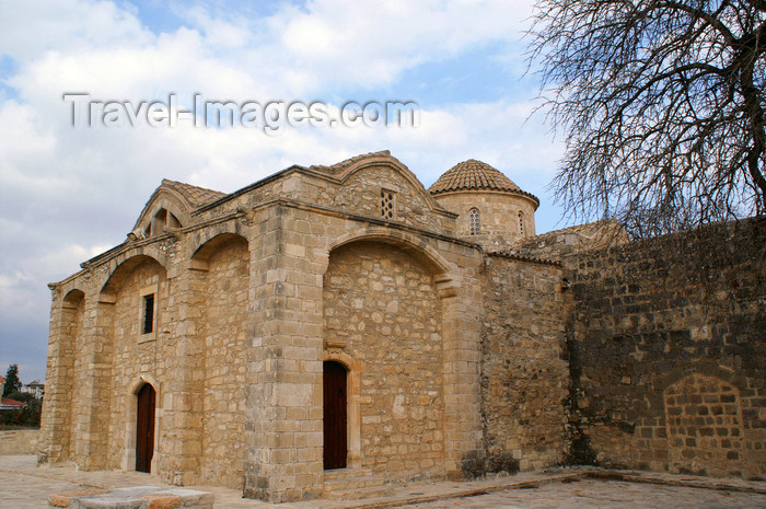 cyprus90: Kiti - Larnaca district, Cyprus: Angeloktisti church - side wing - photo by A.Ferrari - (c) Travel-Images.com - Stock Photography agency - Image Bank