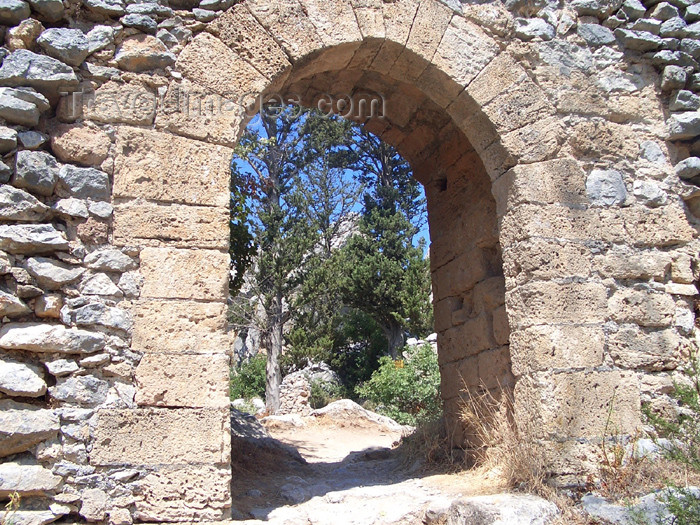 cyprusn26: Cyprus - Kyrenia region: St Hilarion castle - gate (photo by Rashad Khalilov) - (c) Travel-Images.com - Stock Photography agency - Image Bank