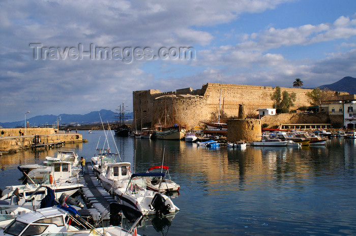 cyprusn50: Kyrenia, North Cyprus: castle and medieval harbour - photo by A.Ferrari - (c) Travel-Images.com - Stock Photography agency - Image Bank