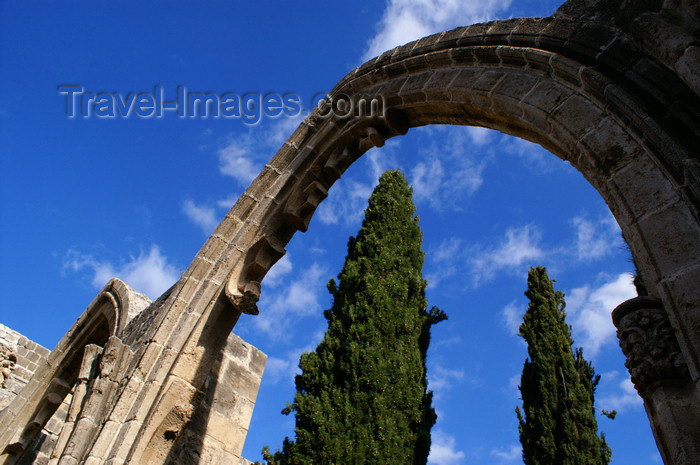 cyprusn62: Bellapais, Kyrenia district, North Cyprus: Bellapais abbey - arcade and sky - photo by A.Ferrari - (c) Travel-Images.com - Stock Photography agency - Image Bank