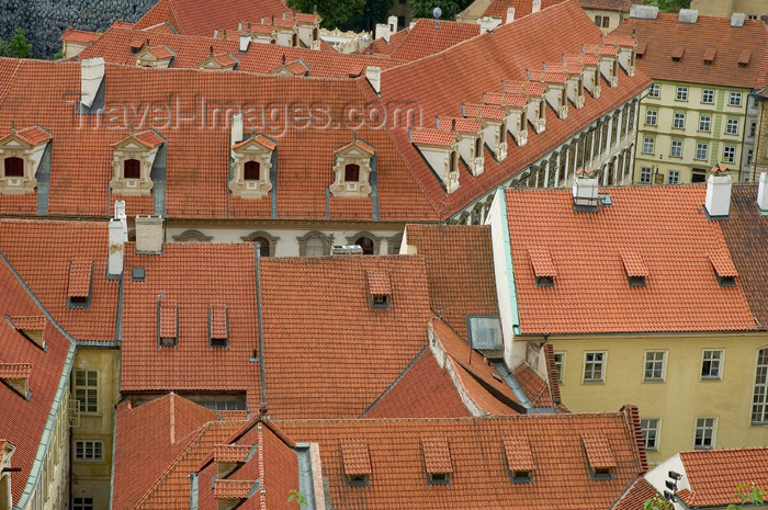 czech346: Czech Republic - Prague / Praha (Bohemia) / PRG: red roofs(photo by P.Gustafson) - (c) Travel-Images.com - Stock Photography agency - Image Bank