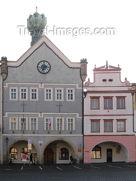 czech378: Czech Republic - Litomerice / Leitmeritz - Ústí nad Labem Region (Northern Bohemia): Kalich house, now the town hall, main square - Mirove namesti - architect Ambrosio Balli - photo by J.Kaman - (c) Travel-Images.com - Stock Photography agency - Image Bank