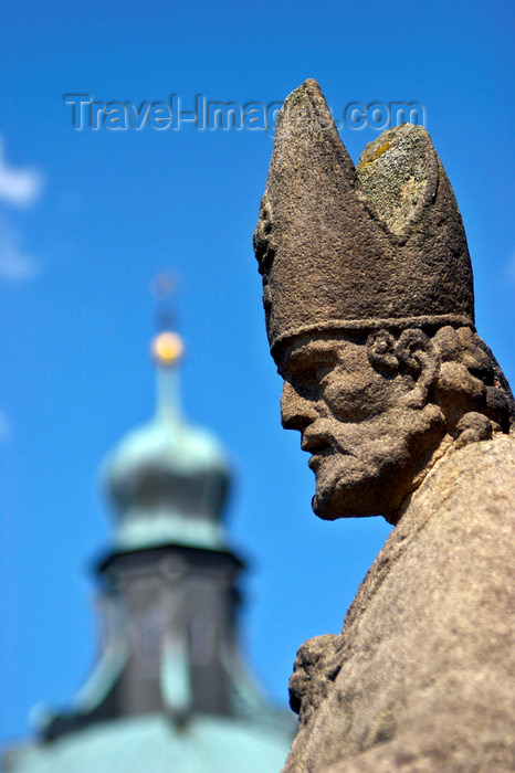 czech402: Czech Republic - Príbram: Svata Hora - bishop statue - photo by H.Olarte - (c) Travel-Images.com - Stock Photography agency - Image Bank