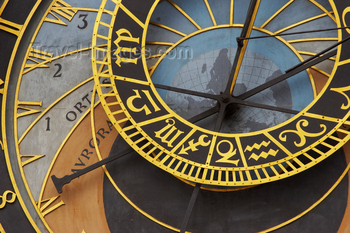 czech415: detail - Orloj, Astronomical Clock, Staromestske Namesti, Prague, Czech Republic - photo by H.Olarte - (c) Travel-Images.com - Stock Photography agency - Image Bank