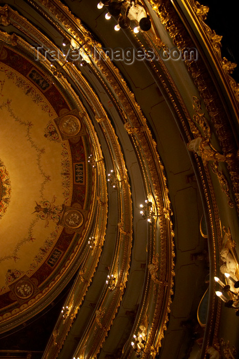 czech422: Prague Estates Theatre - interior, Czech Republic - photo by H.Olarte - (c) Travel-Images.com - Stock Photography agency - Image Bank