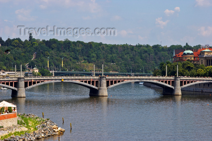 czech437: view of the Vltava River - bridge. Prague, Czech Republic, Europe - photo by H.Olarte - (c) Travel-Images.com - Stock Photography agency - Image Bank