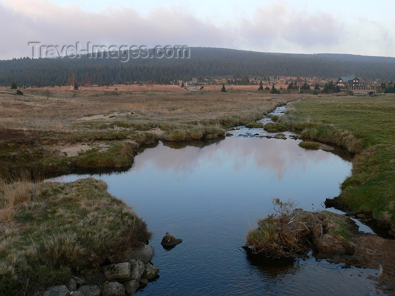 czech485: Czech Republic - Jizera Mountains / Jizerske hory: stream and pond - Liberec Region - photo by J.Kaman - (c) Travel-Images.com - Stock Photography agency - Image Bank