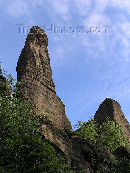 czech518: Czech Republic - Broumov area - Nachod District: pinnacles - Broumovske steny - Hradec Kralove Region - photo by J.Kaman - (c) Travel-Images.com - Stock Photography agency - Image Bank