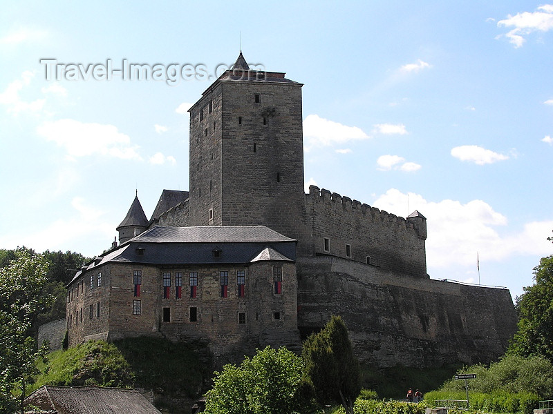 czech526: Czech Republic - Mladejov  - Jicin District: Kost Castle - the white tower - Cesky Raj - Bohemian Paradise - Hradec Kralove Region - photo by J.Kaman - (c) Travel-Images.com - Stock Photography agency - Image Bank