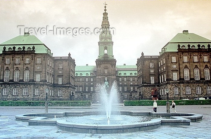 denmark14: Denmark - Copenhagen / København / CPH: Christiansborg castle - photo by J.Kaman - (c) Travel-Images.com - Stock Photography agency - Image Bank