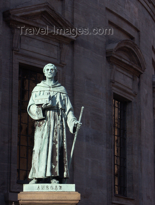 denmark51: Denmark - Copenhagen / København / CPH: statue of St Ansgar - Archbishop of Hamburg-Bremen - photo by G.Friedman - (c) Travel-Images.com - Stock Photography agency - Image Bank