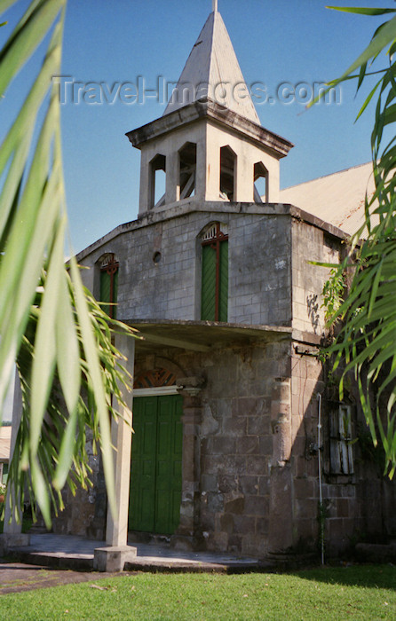 dominica5: Dominica - Roseau / DCG / DOM: church and palm tree leaves - photo by G.Frysinger - (c) Travel-Images.com - Stock Photography agency - Image Bank