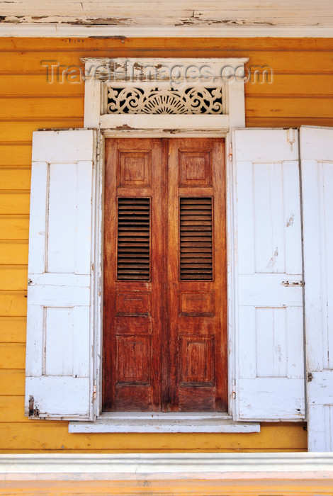 dominican260: Monte Cristi, Dominican Republic: Creole architecture - door - photo by M.Torres - (c) Travel-Images.com - Stock Photography agency - Image Bank