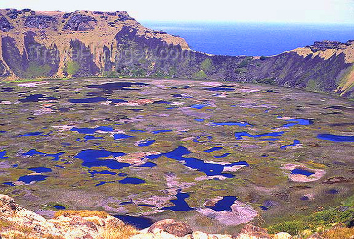 easter10: Easter Island / Rapa Nui - Orongo: Rona Kau crater - lake in the crater of an extinct volcano - photo by G.Frysinger - (c) Travel-Images.com - Stock Photography agency - Image Bank