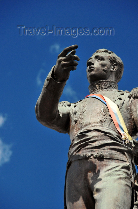 ecuador113: Quito, Ecuador: statue of Mariscal Antonio José de Sucre - President of Bolivia after Simón Bolívar - Plaza Santo Domingo - photo by M.Torres - (c) Travel-Images.com - Stock Photography agency - Image Bank