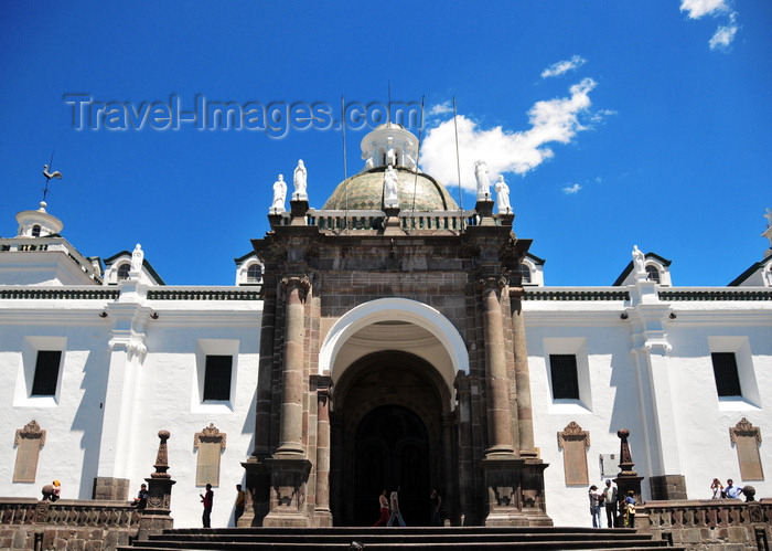 ecuador144: Quito, Ecuador: Catedral Metropolitana - Metropolitan Cathedral - Gothic-Mudejar style, built between 1562 and 1567 - historical center - UNESCO world heritage - photo by M.Torres - (c) Travel-Images.com - Stock Photography agency - Image Bank