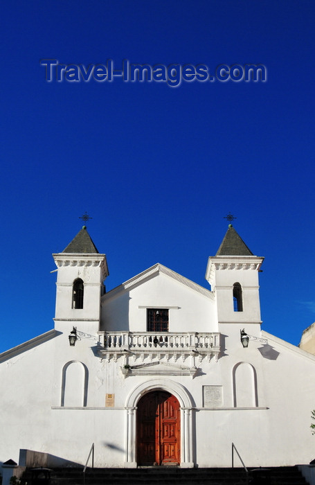 ecuador174: Quito, Ecuador: Capilla de El Belén - Bethlehem Chapel - where the brave conquistadores first erected a very large cross and the first mass was celebrated in Quito - Calle Luis Sodiro - photo by M.Torres - (c) Travel-Images.com - Stock Photography agency - Image Bank