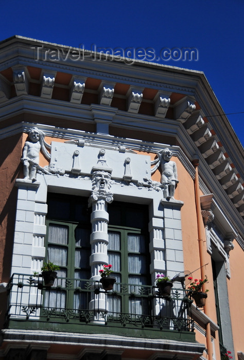 ecuador179: Quito, Ecuador: decorated balcony on Calle Venezuela - photo by M.Torres - (c) Travel-Images.com - Stock Photography agency - Image Bank