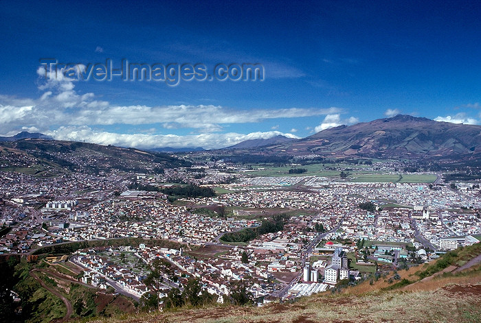 ecuador31: Ecuador - Quito: Panoramic view - photo by J.Fekete - (c) Travel-Images.com - Stock Photography agency - Image Bank