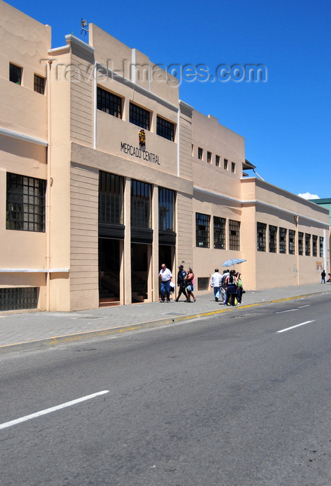 ecuador45: Quito, Ecuador: Central Market - Pichincha Avenue - Mercado Central - photo by M.Torres - (c) Travel-Images.com - Stock Photography agency - Image Bank