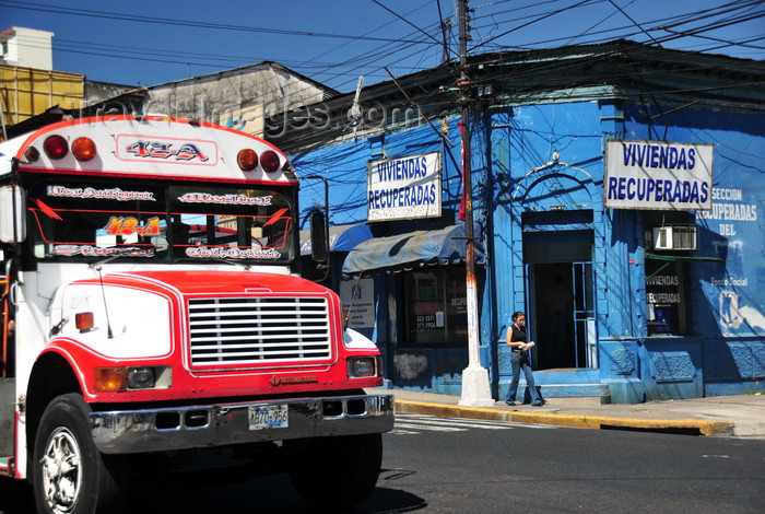 el-salvador17: San Salvador, El Salvador, Central America: Alameda Roosevelt - bus and the strong colors of San Sivar - photo by M.Torres - (c) Travel-Images.com - Stock Photography agency - Image Bank