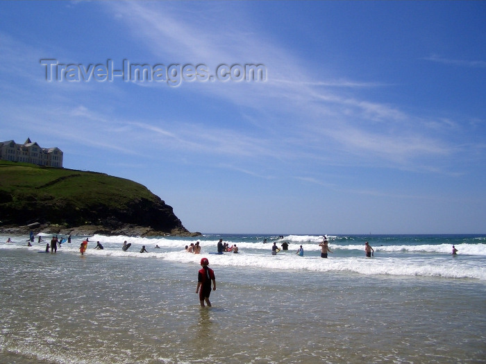 england185: England - Pholdu Cove - Cornwall: beach scene - sand and sky (photo by Chloe Severn) - (c) Travel-Images.com - Stock Photography agency - Image Bank