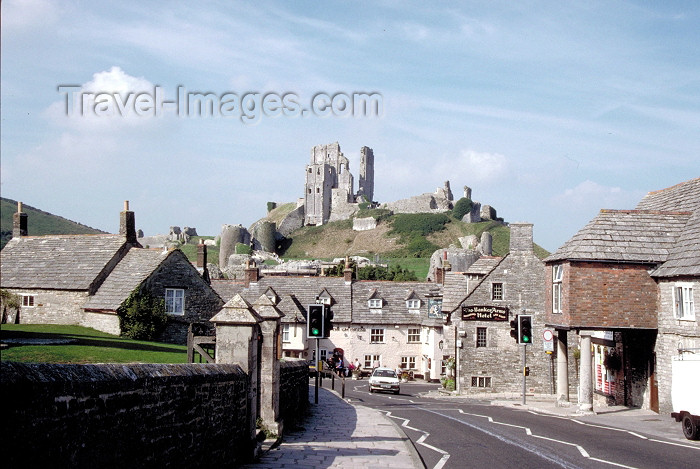 england191: England - Purbeck district (Dorset): Corfe Castle commanding a gap in the Purbeck chalk ridge - photo by R.Eime - (c) Travel-Images.com - Stock Photography agency - Image Bank