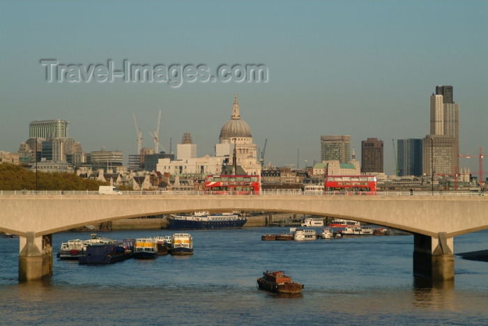 england216: London: London bridge and St Pauls Cathedral as seen from Hungerford bridge - photo by K.White - (c) Travel-Images.com - Stock Photography agency - Image Bank