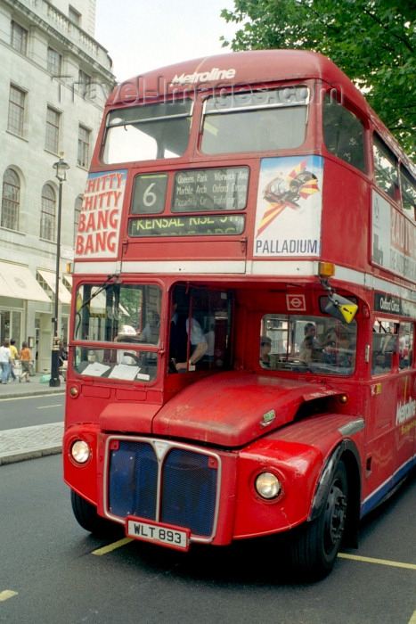 england257: London: double-decker bus - photo by M.Bergsma - (c) Travel-Images.com - Stock Photography agency - Image Bank