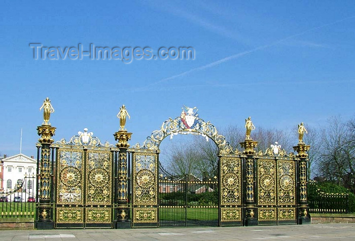 england304: Warrington, Cheshire, England, UK: The 'Golden Gates' with statues of Nike, the goddess of victory - the gates were made by the Coalbrookdale Foundry - Bank Park - photo by D.Jackson - (c) Travel-Images.com - Stock Photography agency - Image Bank