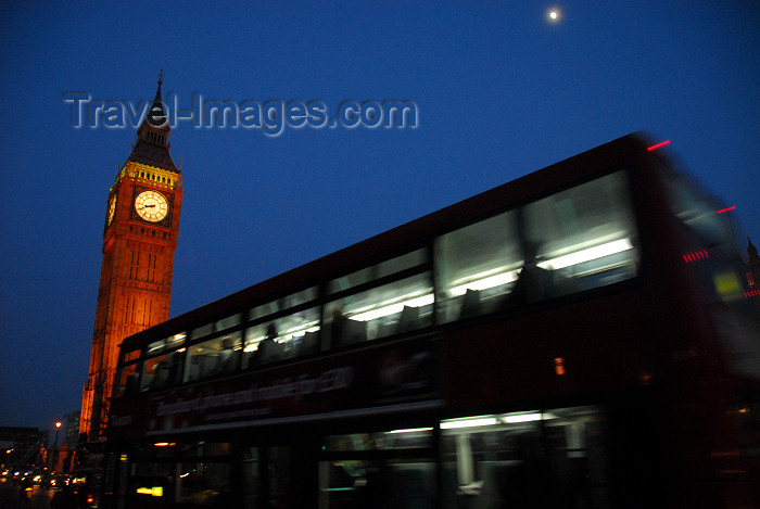 england437: London: Big Ben and London bus at night - Bridge street - photo by  M.Torres - (c) Travel-Images.com - Stock Photography agency - Image Bank