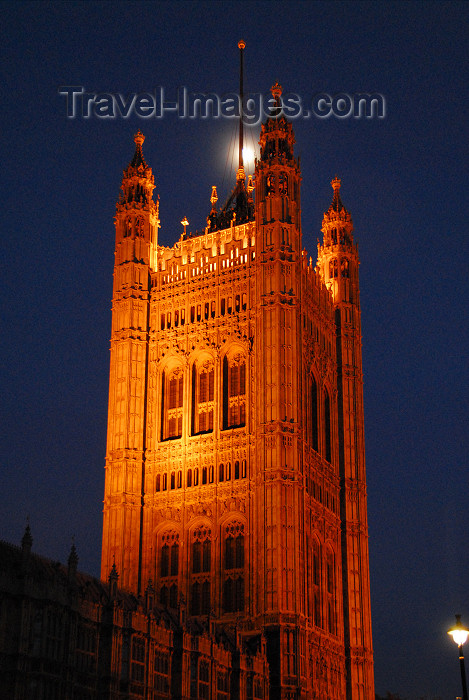 england441: London: Westminster Palace - Victoria Tower at the House of Lords end of the palace - photo by  M.Torres - (c) Travel-Images.com - Stock Photography agency - Image Bank