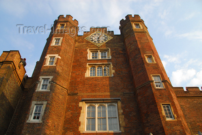 england472: London: St James palace - Cleveland row - photo by Miguel Torres - (c) Travel-Images.com - Stock Photography agency - Image Bank