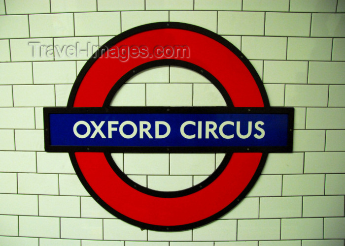 england487: London: Oxford Circus station - metro sign - photo by M.Torres - (c) Travel-Images.com - Stock Photography agency - Image Bank