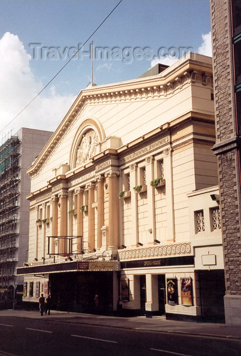 england57: Manchester, North West, England: the operaless Opera House - Quay Street - architects Richardson and Gill - photo by M.Torres - (c) Travel-Images.com - Stock Photography agency - Image Bank