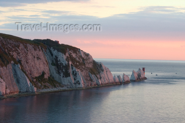 england688: Isle of Wight, South East England, UK: the needles - chalk stacks off the North West coast - entrance to the Solent - photo by I.Middleton - (c) Travel-Images.com - Stock Photography agency - Image Bank