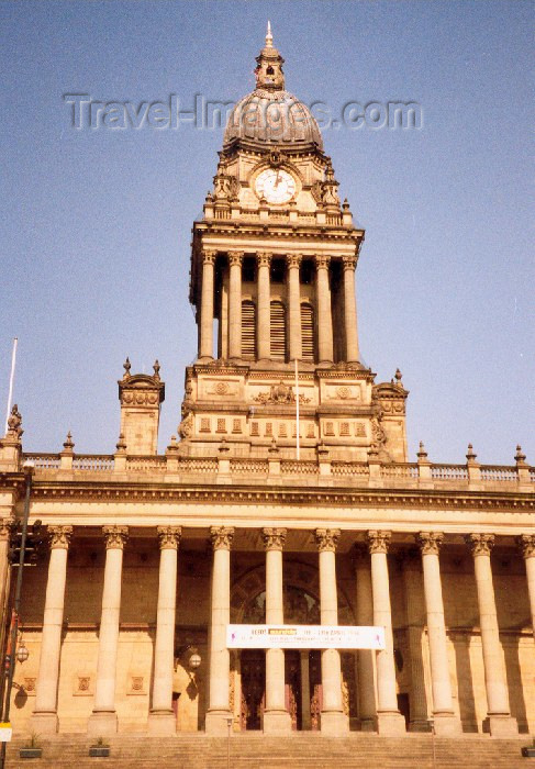 england71: Leeds / LBA, West Yorkshire, England: City Hall - photo by M.Torres - (c) Travel-Images.com - Stock Photography agency - Image Bank