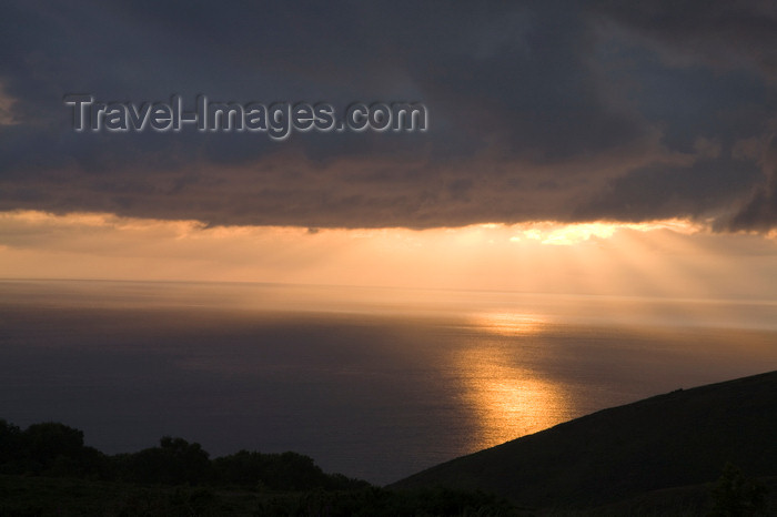 england734: Exmoor NP, Somerset, South West England, UK: Exmoor coast at sunset - Bristol Channel coast - Môr Hafren - photo by I.Middleton - (c) Travel-Images.com - Stock Photography agency - Image Bank